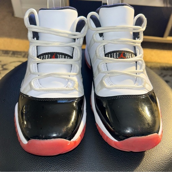 Jordan 11 Retro Low Concord Bred | 7Y (GS) | wht blk red | Good Condition - Picture 8 of 11